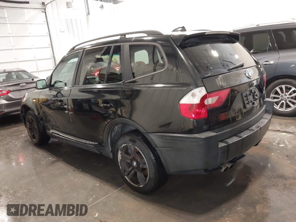 2004 BMW X3 3.0i z VIN WBXPA934X4WA65087, wystawiony jako IAAI lot #42096318 z przebiegiem 175 859 mil mil oraz . Historia ofert i sprzedaży dostępna na DreamBid. Obrazek 3.