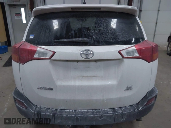 2015 Toyota RAV4 LE with VIN 2T3BFREV0FW253081, listed as a IAAI auction lot 40993797 with 154,068 mi miles. Bid and sale history available at carsss.com. Image 16.