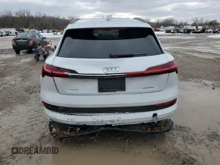 2021 Audi e-tron Premium Plus with VIN WA1LAAGE4MB003487, listed as a Copart auction lot 82790024 with 28,165 mi miles and Salvage title. Bid and sale history available at DreamBid. Image 6.