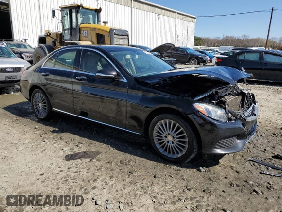 2015 Mercedes-Benz C-Class C 300 Luxury with VIN 55SWF4KB0FU033880, listed as a Copart auction lot 52429185 with 124,102 mi miles and Salvage Title. Bid and sale history available at carsss.com. Image 4.