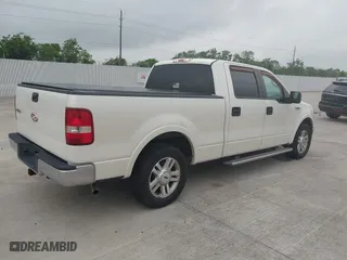 2007 Ford F-150 XLT with VIN 1FTPW12V67FA49903, listed as a IAAI auction lot 42112749 with 200,662 mi miles. Bid and sale history available at carsss.com. Image 4.