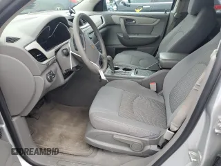 2014 Chevrolet Traverse LS z VIN 1GNKRFED0EJ257455, wystawiony jako Copart lot #58961415 z przebiegiem 136 284 mil mil oraz Szkoda całkowita • Salvage title. Historia ofert i sprzedaży dostępna na DreamBid. Obrazek 7.