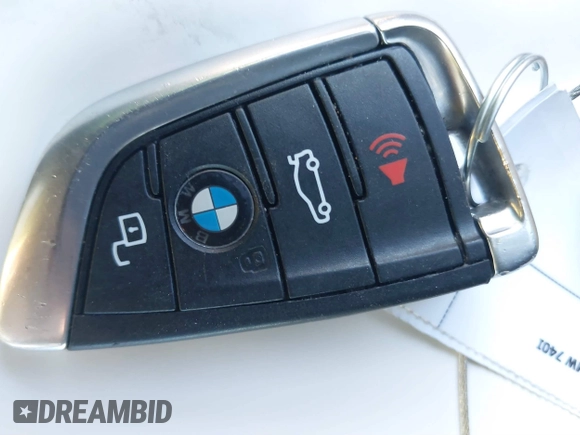 2016 BMW 7 Series 740i с VIN WBA7E2C53GG547930, выставлен на аукционе IAAI как лот 41691844 с пробегом 115 045 миль миль и . История ставок и продаж доступна на DreamBid. Изображение 11.
