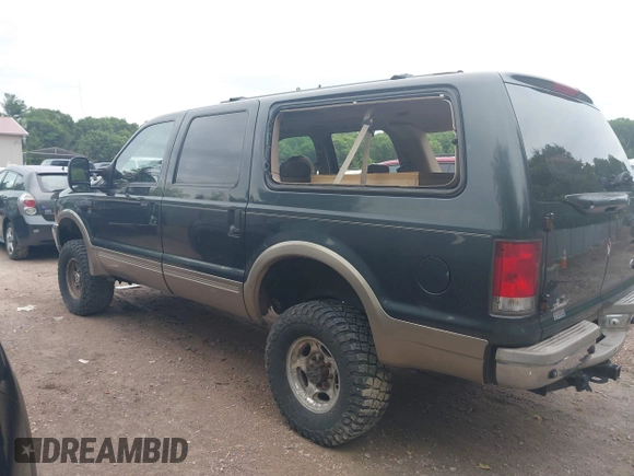 2001 Ford Excursion Limited z VIN 1FMSU43FX1EA39618, wystawiony jako IAAI lot #42519412 z przebiegiem 240 439 mil mil oraz . Historia ofert i sprzedaży dostępna na DreamBid. Obrazek 3.