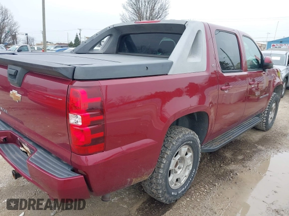 2007 Chevrolet Avalanche 3LT z VIN 3GNFK123X7G112836, wystawiony jako IAAI lot #41966619 z przebiegiem 136 017 mil mil oraz . Historia ofert i sprzedaży dostępna na DreamBid. Obrazek 4.