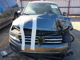 2020 Volkswagen Tiguan SE with VIN 3VV2B7AX5LM068627, listed as a IAAI auction lot 41590858 with 81,020 mi miles. Bid and sale history available at carsss.com. Image 12.