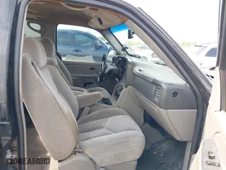 2006 Chevrolet Avalanche LT with VIN 3GNEC12Z06G111156, listed as a IAAI auction lot 41960742 with 258,380 mi miles. Bid and sale history available at carsss.com. Image 5.