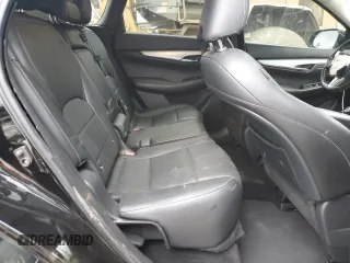 2019 Infiniti QX50 Essential z VIN 3PCAJ5M33KF107793, wystawiony jako Copart lot #57176435 z przebiegiem 77 232 mil mil oraz Szkoda całkowita • Salvage title. Historia ofert i sprzedaży dostępna na DreamBid. Obrazek 11.