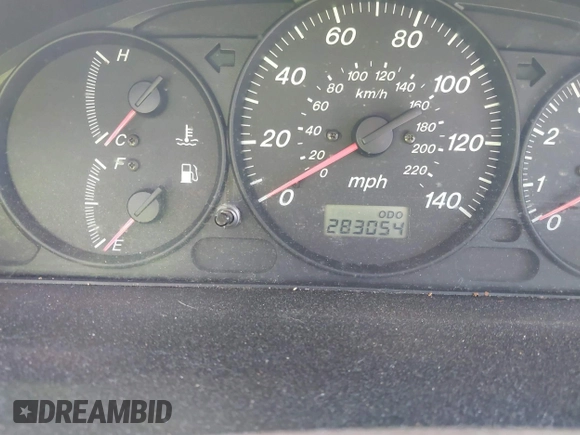 2000 Mazda Protege DX with VIN JM1BJ2229Y0235881, listed as a IAAI auction lot 41484779 with 283,054 mi miles and . Bid and sale history available at DreamBid. Image 7.