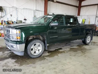 2015 Chevrolet Silverado 1500 LT with VIN 1GCUKREC8FF201685, listed as a Copart auction lot 68015184 with 188,203 mi miles and Salvage Title. Bid and sale history available at carsss.com. Image 1.