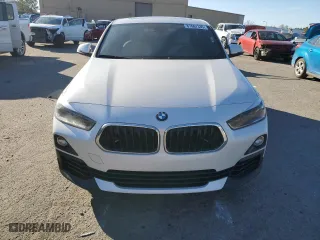 2018 BMW X2 xDrive28i with VIN WBXYJ5C30JEF80220, listed as a Copart auction lot 87667335 with 84,311 mi miles and Salvage Title. Bid and sale history available at carsss.com. Image 5.
