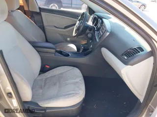 2015 Kia Optima LX with VIN 5XXGM4A77FG399907, listed as a IAAI auction lot 41780382 with 133,797 mi miles. Bid and sale history available at carsss.com. Image 5.