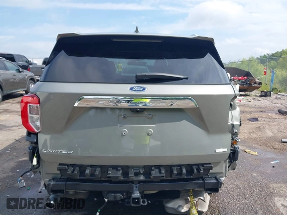 2020 Ford Explorer Limited с VIN 1FMSK7FH7LGA27342, выставлен на аукционе IAAI как лот 42116008 с пробегом 21 235 миль миль и . История ставок и продаж доступна на DreamBid. Изображение 17.