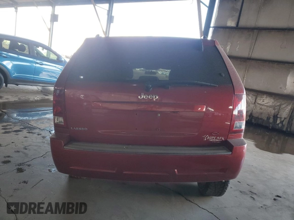 2006 Jeep Grand Cherokee Laredo with VIN 1J4HS48N06C254653, listed as a Copart auction lot 45568855 with 105,639 mi miles and Salvage Title. Bid and sale history available at carsss.com. Image 6.