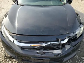 2018 Honda Civic LX with VIN 2HGFC2F55JH558246, listed as a Copart auction lot 53281225 with 43,701 mi miles and Salvage Title. Bid and sale history available at DreamBid. Image 11.