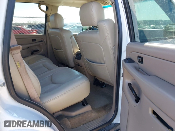 2005 Chevrolet Tahoe Z71 with VIN 1GNEC13T25R108333, listed as a IAAI auction lot 41473619 with 193,335 mi miles and . Bid and sale history available at DreamBid. Image 8.