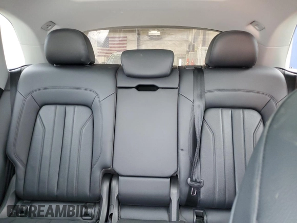 2018 Audi Q5 Premium Plus with VIN WA1BNAFY8J2061061, listed as a Copart auction lot 60143105 with 71,776 mi miles and Clean title. Bid and sale history available at DreamBid. Image 10.