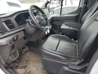 2022 Ford Transit Cargo with VIN 1FTBR1C82NKA17027, listed as a Copart auction lot 45346305 with 45,358 mi miles and Salvage Title. Bid and sale history available at DreamBid. Image 7.
