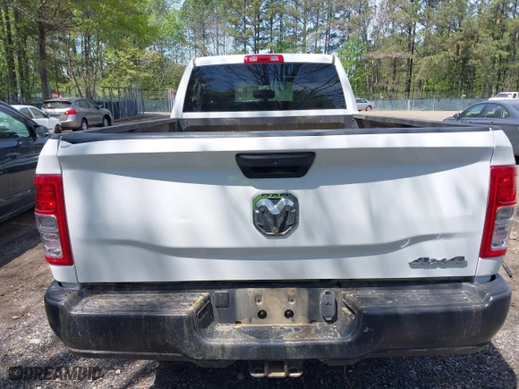 2022 Ram 2500 Tradesman with VIN 3C6UR5HJ5NG202232, listed as a IAAI auction lot 42069847 with 93,426 mi miles. Bid and sale history available at carsss.com. Image 16.