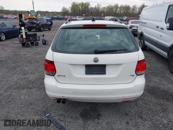 2013 Volkswagen Jetta SportWagen TDI with VIN 3VWPL7AJ7DM692151, listed as a IAAI auction lot 42022007 with 120,146 mi miles. Bid and sale history available at carsss.com. Image 16.