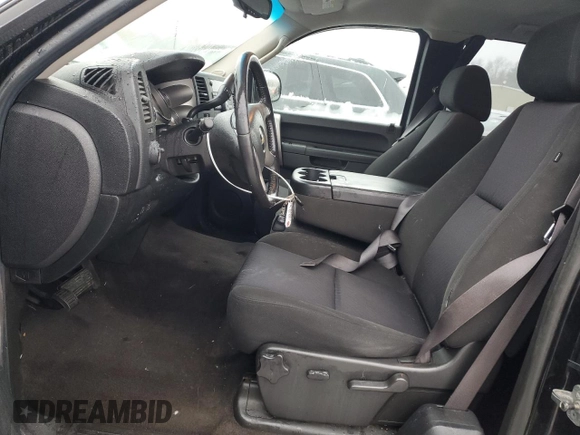 2011 Chevrolet Silverado 1500 LT with VIN 1GCRKSE06BZ193579, listed as a Copart auction lot 44763445 with 149,934 mi miles and Salvage Title. Bid and sale history available at DreamBid. Image 7.