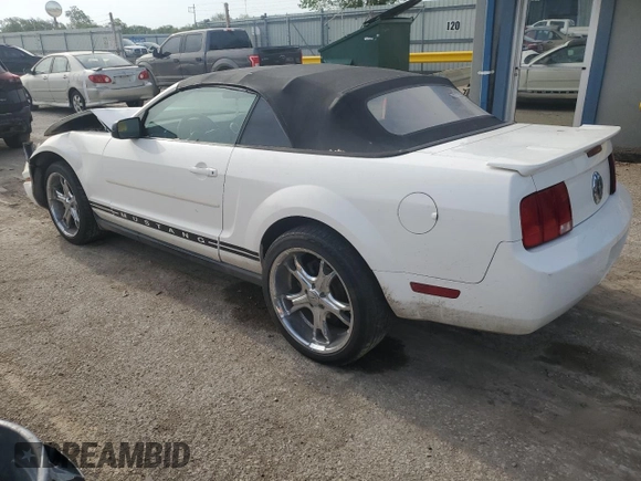 2008 Ford Mustang Deluxe с VIN 1ZVHT84NX85165449, выставлен на аукционе Copart как лот 54366435 с пробегом 163 859 миль миль и Списание • Salvage title. История ставок и продаж доступна на DreamBid. Изображение 2.