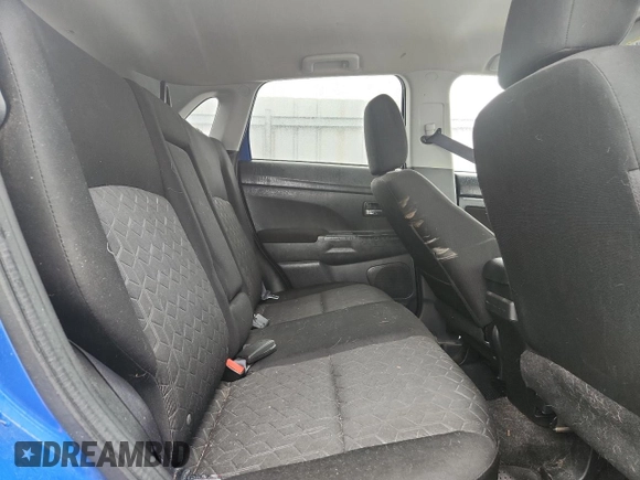 2020 Mitsubishi Outlander ES with VIN JA4AR3AU0LU010368, listed as a Copart auction lot 60640025 with 43,553 mi miles and Salvage title. Bid and sale history available at DreamBid. Image 11.