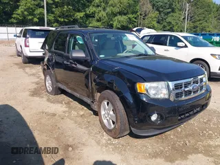 2012 Ford Escape XLT z VIN 1FMCU9D74CKC84041, wystawiony jako IAAI lot #42652565 z przebiegiem 157 674 mil mil oraz . Historia ofert i sprzedaży dostępna na DreamBid. Obrazek 1.
