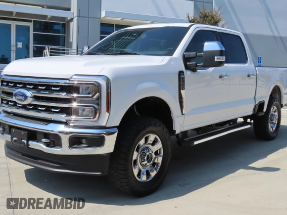 2024 Ford F-250 XL with VIN 1FT8W2BN1REC38638, listed as a Copart auction lot 60703005 with 26,146 mi miles and Clean title. Bid and sale history available at DreamBid. Image 2.