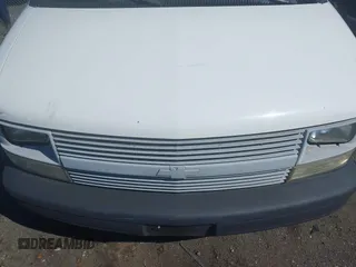 2004 Chevrolet Astro Cargo Van with VIN 1GCDM19X74B102658, listed as a IAAI auction lot 41746342 with 252,535 mi miles. Bid and sale history available at carsss.com. Image 6.