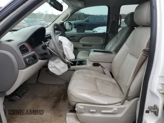 2014 GMC Yukon XL SLT with VIN 1GKS1KE07ER150544, listed as a Copart auction lot 88395425 with 223,209 mi miles and Salvage Title. Bid and sale history available at carsss.com. Image 7.