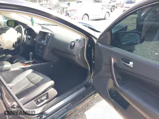 2010 Nissan Maxima 3.5 SV w/Premium Pkg with VIN 1N4AA5AP7AC846190, listed as a IAAI auction lot 40232653 with 136,384 mi miles. Bid and sale history available at carsss.com. Image 5.