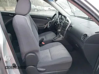2006 Toyota Matrix STD with VIN 2T1KR32E86C603138, listed as a IAAI auction lot 42012140 with 251,493 mi miles and . Bid and sale history available at carsss.com. Image 5.