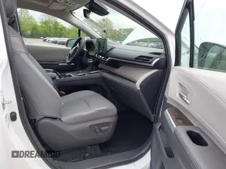 2021 Toyota Sienna XLE с VIN 5TDYSKFC6MS002087, выставлен на аукционе IAAI как лот 42182937 с пробегом 63 192 миль миль и . История ставок и продаж доступна на DreamBid. Изображение 5.