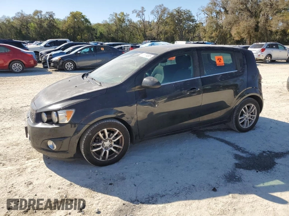 2014 Chevrolet Sonic LT with VIN 1G1JC6SB3E4195761, listed as a Copart auction lot 48679895 with 76,350 mi miles and Salvage Title. Bid and sale history available at carsss.com. Image 1.