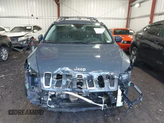 2018 Jeep Cherokee Latitude Plus with VIN 1C4PJLLX3JD573359, listed as a IAAI auction lot 41313339 with 98,981 mi miles. Bid and sale history available at carsss.com. Image 12.