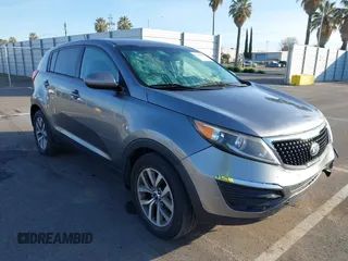 2015 Kia Sportage LX with VIN KNDPB3AC1F7767410, listed as a IAAI auction lot 41815807 with 128,222 mi miles and . Bid and sale history available at carsss.com. Image 1.