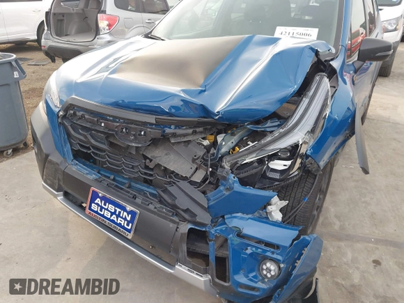 2024 Subaru Forester Wilderness with VIN JF2SKAJC4RH516833, listed as a IAAI auction lot 42115006 with 23,676 mi miles and . Bid and sale history available at DreamBid. Image 6.