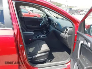 2017 Kia Sportage LX with VIN KNDPMCAC4H7229930, listed as a IAAI auction lot 42011160 with 96,082 mi miles and . Bid and sale history available at carsss.com. Image 5.
