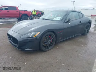 2017 Maserati GranTurismo Sport with VIN ZAM45VLA2H0203614, listed as a IAAI auction lot 41541537 with 17,201 mi miles. Bid and sale history available at carsss.com. Image 17.