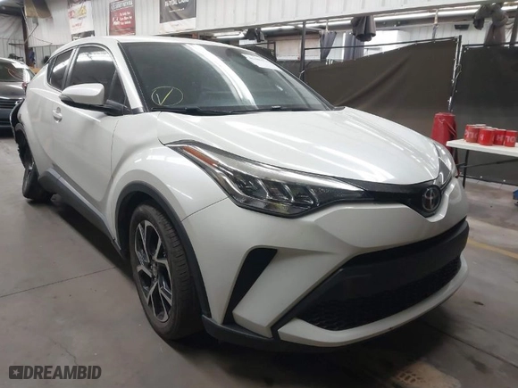 2021 Toyota C-HR LE with VIN JTNKHMBXXM1110696, listed as a IAAI auction lot 41442570 with 44,967 mi miles. Bid and sale history available at carsss.com. Image 1.