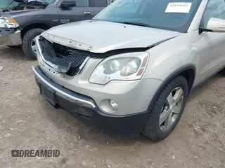 2011 GMC Acadia SLT1 с VIN 1GKKVRED4BJ362201, выставлен на аукционе IAAI как лот 42513682 с пробегом 168 303 миль миль и . История ставок и продаж доступна на DreamBid. Изображение 19.
