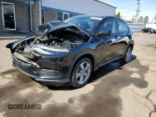 2021 Honda HR-V LX with VIN 3CZRU6H38MM753205, listed as a Copart auction lot 48883765 with 42,559 mi miles and Salvage Title. Bid and sale history available at carsss.com. Image 1.