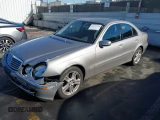 2006 Mercedes-Benz E-Class 3.5L with VIN WDBUF56JX6A959436, listed as a IAAI auction lot 41139788 with 99,915 mi miles. Bid and sale history available at carsss.com. Image 17.