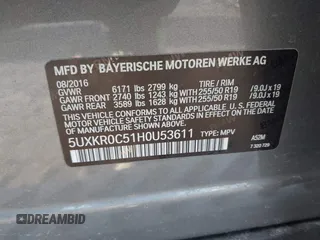 2017 BMW X5 xDrive35i z VIN 5UXKR0C51H0U53611, wystawiony jako IAAI lot #41574622 z przebiegiem 76 825 mil mil oraz . Historia ofert i sprzedaży dostępna na DreamBid. Obrazek 9.