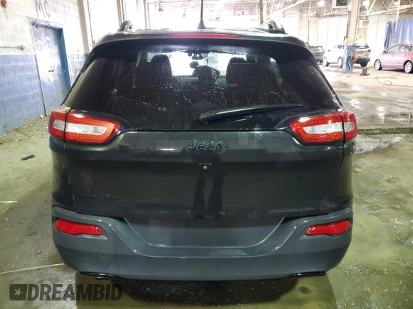 2015 Jeep Cherokee Latitude with VIN 1C4PJMCB5FW727463, listed as a Copart auction lot 89093975 with 116,238 mi miles and Clean Title. Bid and sale history available at DreamBid. Image 6.