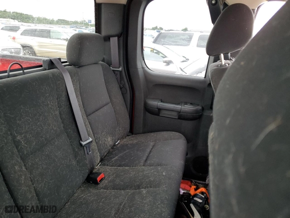 2013 GMC Sierra 2500HD SLE with VIN 1GT220C81DZ271817, listed as a Copart auction lot 74941584 with 0 mi miles and Salvage Title. Bid and sale history available at carsss.com. Image 10.