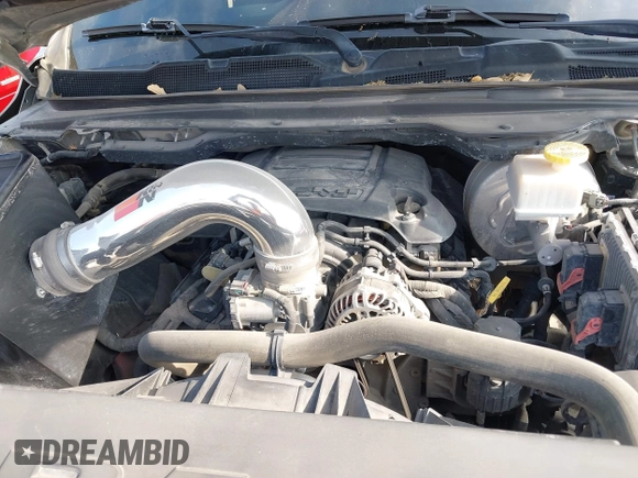 2019 Ram 1500 Big Horn z VIN 1C6RREFT6KN716958, wystawiony jako IAAI lot #41882909 z przebiegiem 119 991 mil mil oraz . Historia ofert i sprzedaży dostępna na DreamBid. Obrazek 10.