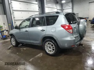 2007 Toyota RAV4 with VIN JTMZK33V875013571, listed as a Copart auction lot 87596475 with 197,139 mi miles and Salvage Title. Bid and sale history available at carsss.com. Image 2.