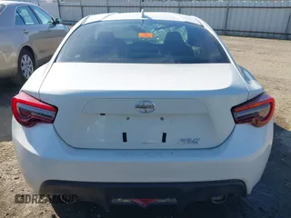 2016 Scion FR-S with VIN JF1ZNAA19G9709205, listed as a IAAI auction lot 42077281 with 68,549 mi miles. Bid and sale history available at carsss.com. Image 17.